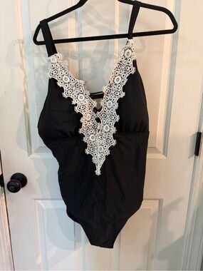 Cupshe Black One-Piece Swimsuit with White Lace V-Neck for Kids